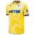 Frente de la Camiseta Crystal Palace Away 24/25 Amarilla y Azul Torcedor Masculina Macron: Camiseta en vibrante amarillo con detalles azules, escudo del Crystal Palace en el pecho y logotipo de Macron. Diseño elegante y transpirable, ideal para los aficio