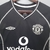 Camiseta Manchester United Retrô 2000/2002 Negra - Umbro - comprar online