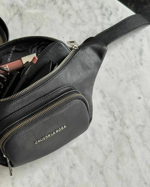 RIÑONERA DE CUERO CALVIÁ