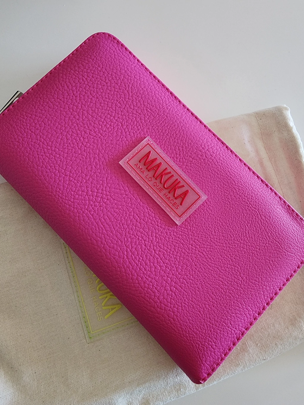 BILLETERA HOT PINK