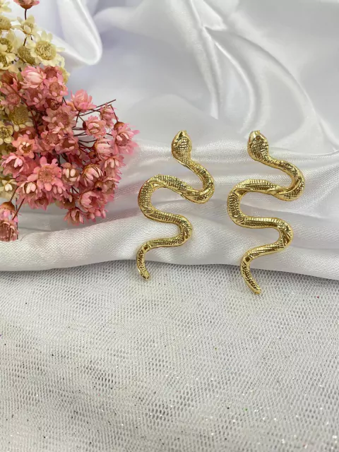 Brinco Folheado Serpente
