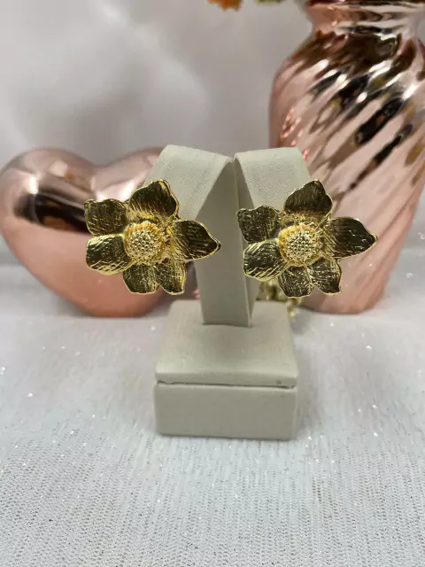 Brinco Folheado Flor