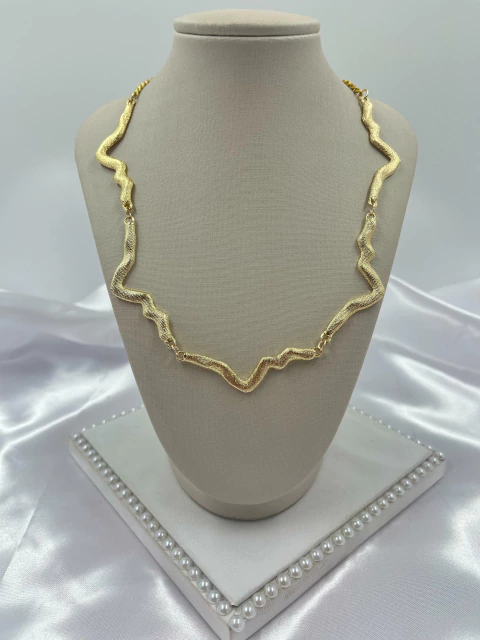 Choker Modelo Orgânico Banhado Dourado