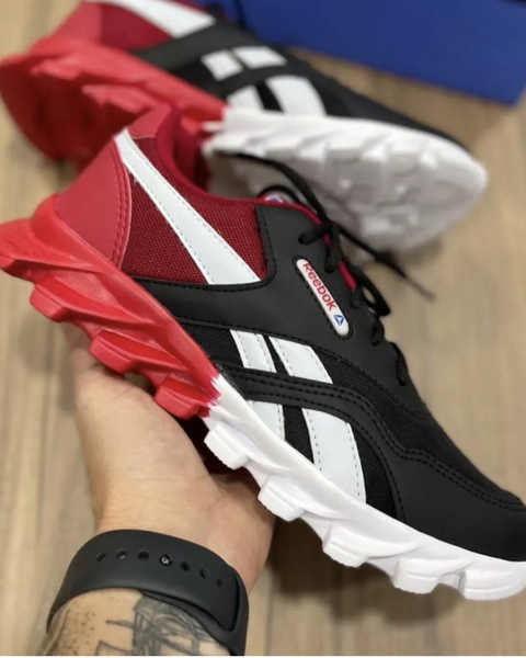 Tênis Reebok - Preto/Vermelho