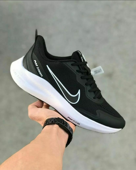 Tênis Nike Zoom - Preto/Branco