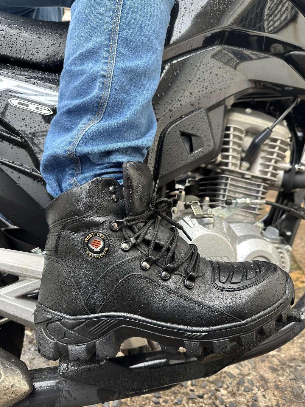 Coturno Masculino Cano Baixo Adventure Militar 100% Couro 4303