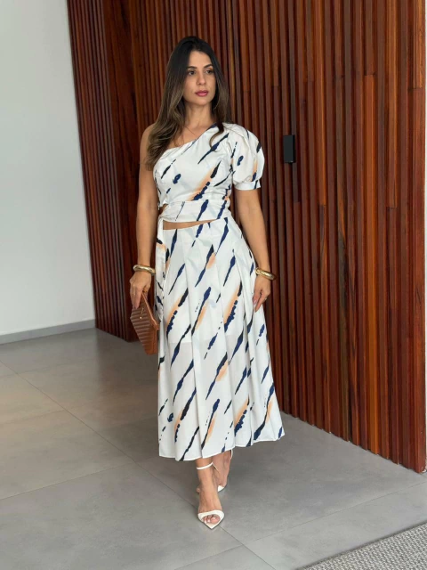 SAIA ESTAMPADA AMPLA PREGAS