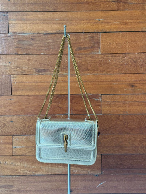 BOLSA DOURADA METÁLICA CORRENTE