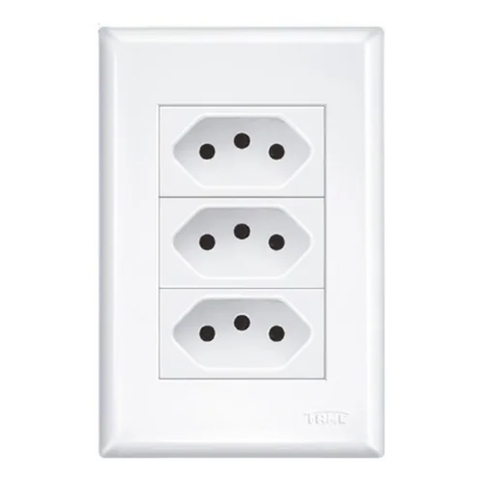 Tomada Tripla 2P+T 20A Branca Evidence - Fame