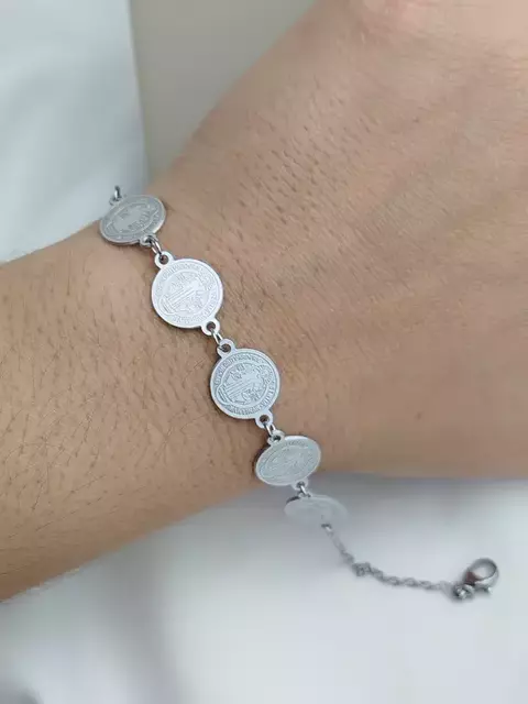 Pulseira Medalhas São Bento Aço Prata - comprar online