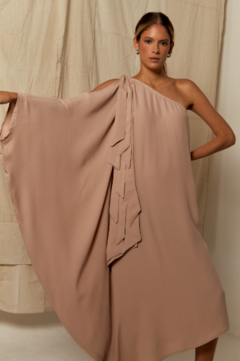VESTIDO DE FITAS NUDE