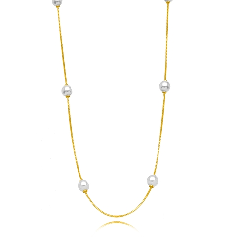 Colar dourado com pérolas - comprar online