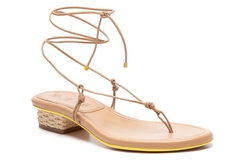 Flat Tiras Nude