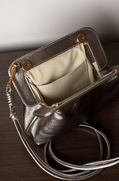 CLUTCH SLOANE I METALIZADA I ONIX na internet