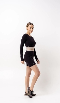 SHORTS VITÓRIA ROXO