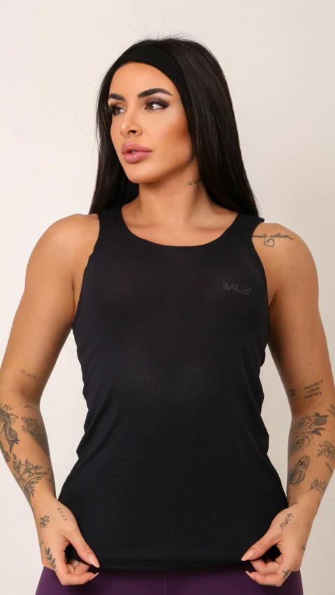 Regata Dry Fit Feminina – Liberdade, leveza e desempenho para todos os momentos! - comprar online