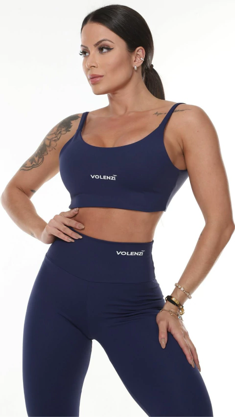 TOP COM ALÇA E ABERTO NAS COSTAS – Liberdade e Estilo com Sustentação na Medida