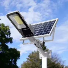 reflector Luminaria Solar de Calle 50w - comprar online