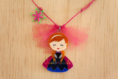 Colar em acrílico: Anna