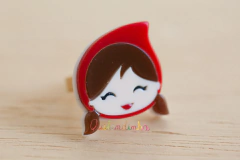 Anel acrílico: Chapeuzinho Vermelho