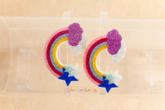 Tiara em acrílico: Arco Íris glitter