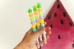 Caneta Bolinhas brilham no escuro