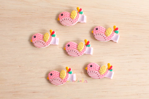 Divertido: Passarinho colorido