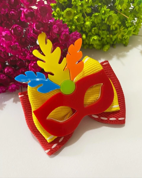 Laço G Máscara Vermelha Luxo - comprar online