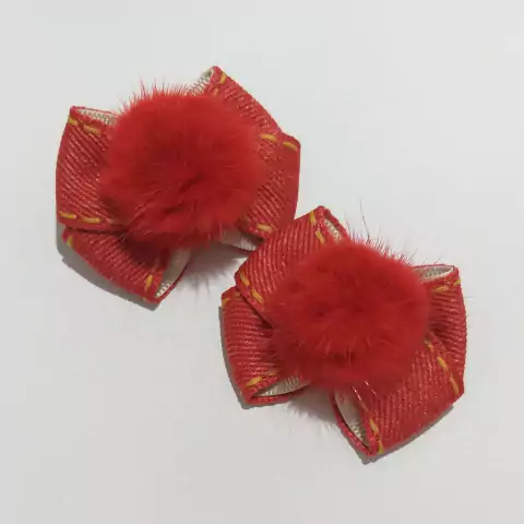Laço M Jeans Vermelho com Pompom