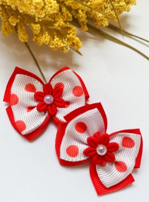 Laço M Branco Poá e Flor - 10 unidades