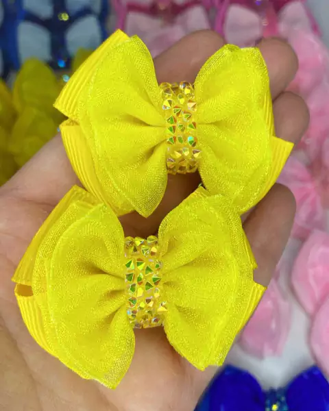 Par de laço M Organza Amarelo Luxo