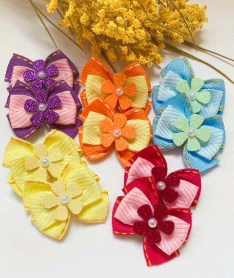 Laço M Flor Cores Sortidas - 10 unidades