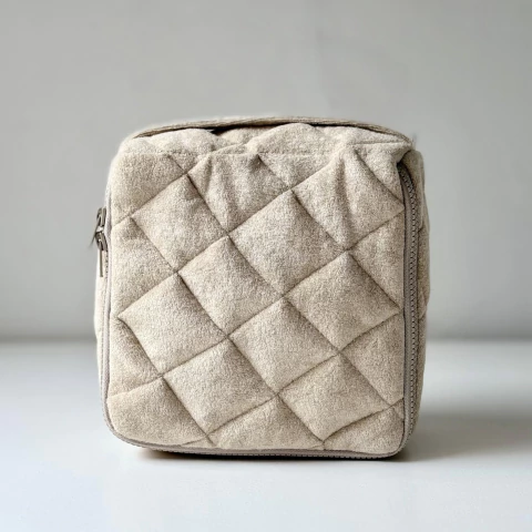 Neceser Cali L • Towel beige - comprar online