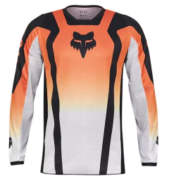 Jersey Fox 180 Lean en color naranja, diseñado para motocross y enduro, con tejido transpirable y ajuste ergonómico.