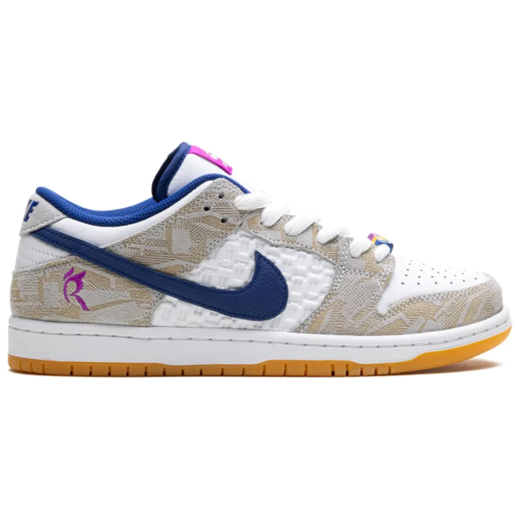 Nike SB Dunk Low "Rayssa Leal"
