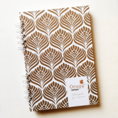Cuaderno A5 estampado - Hojas lisas, anillado // Oruga Design