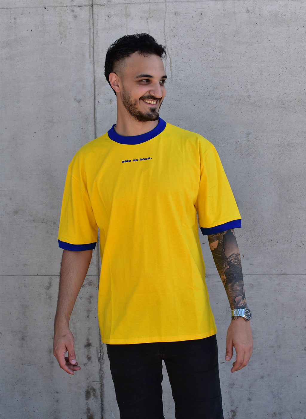 Remera Oro y Azul