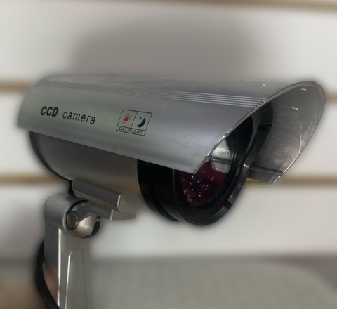 CÁMARA FALSA CCD A PILA CON SOPORTE