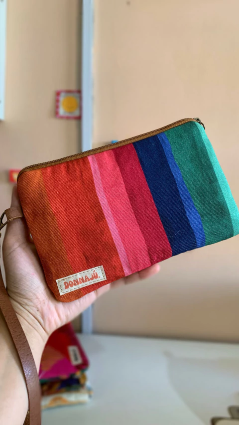 CARTEIRA EVA LISTRAS