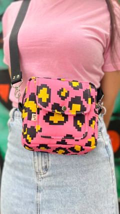 NINA ONCINHA PÍXEL - comprar online