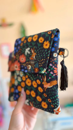 CASE KINDLE FLORAL na internet