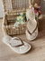 CHINELO METALASSE REDONDO BEGE OURO