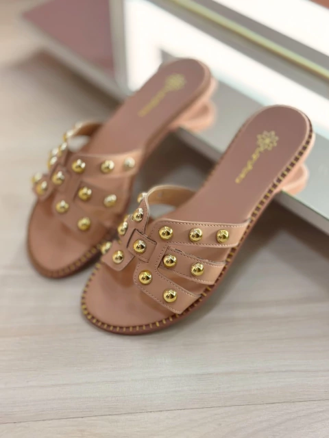 RASTEIRA MARCELA NUDE