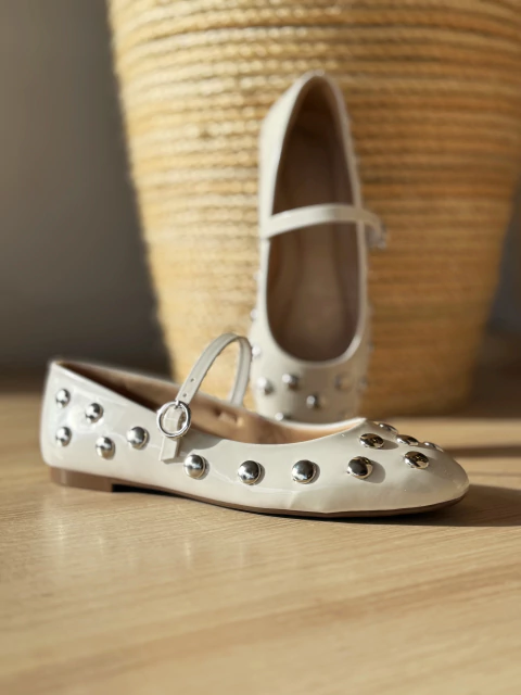 SAPATILHA ALANA OFF WHITE