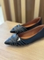 SAPATILHA BROCHE CRUZADO BICO FINO PRETO - comprar online