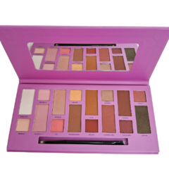 Sombra Paleta x 16t + Aplic - Coral Cosméticos y Accesorios