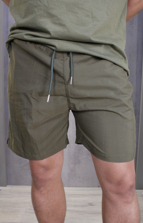 Shorts tactel masculino