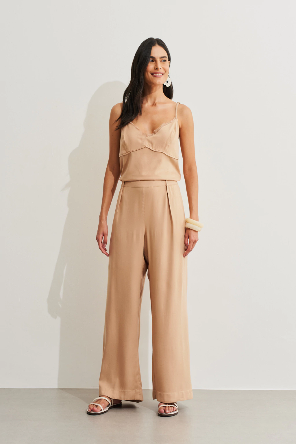 Calça Lisa Dobra Caqui