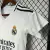 Conjunto Infantil Real Madrid Home 24/25 - Adidas na internet