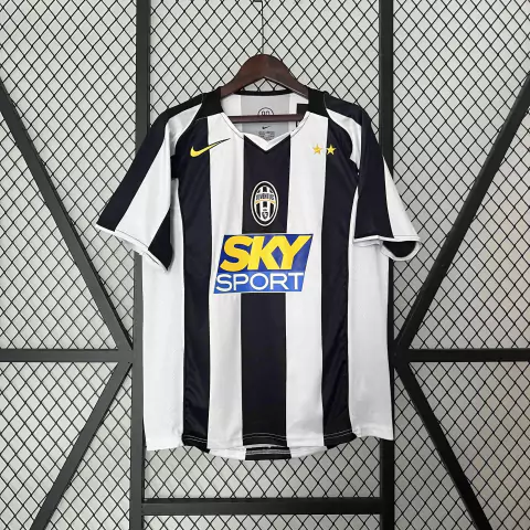 Camisa Juventus Retrô 2004/2005 Preta e Branca - Nike